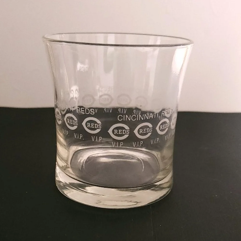 Cincinnati Reds VIP Club Rocks Drink Glass - Picture 1 of 6